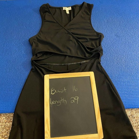 Silence + Noise Sz Med Romper Black Cut Out Wrap - Picture 7 of 9